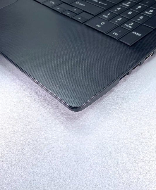 Laptop Toshiba Satellite C55-B5356 15.6" 1366x768 (HD) Core i5-4210U 16GB RAM DDR3L 512GB SSD WINDOWS 11 PRO c/ cargador