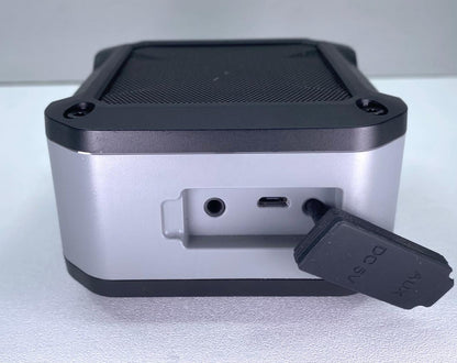 Parlante Bluetooth Magnético Pequeño BT081 c/ cargador