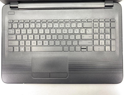 Laptop HP 15-ba009dx 15.6" 1366x768 (HD) A6-7310 16GB RAM DDR3L 128GB SSD WINDOWS 11 HOME c/ cargador