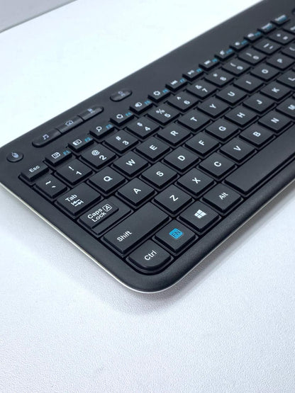 Teclado Inalámbrico Logitech K400r con Touchpad USB Wireless