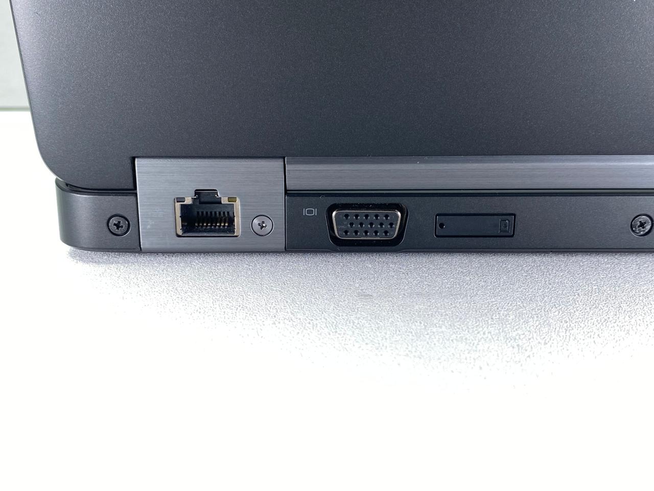 Laptop Dell Latitude E5470 14" 1920x1080 (FHD) Core i5-6440HQ 16GB RAM DDR4 256GB M.2 SSD WINDOWS 11 PRO c/ cargador