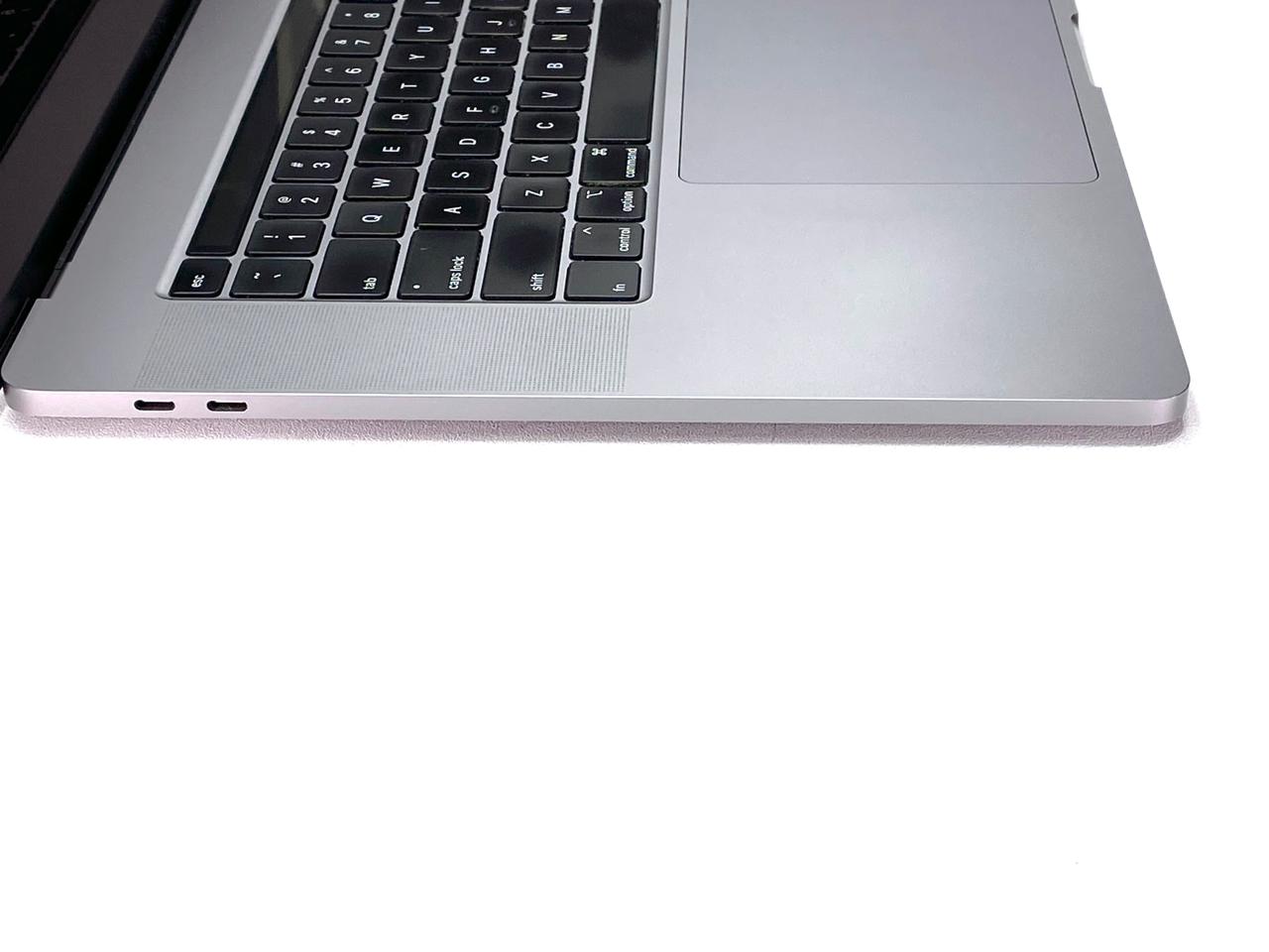 Laptop Apple MacBook Pro 2019 16" 3072x1920 (2K) Core i7-9750H 16GB RAM DDR4 512GB NVMe SSD macOS Ventura c/ cargador