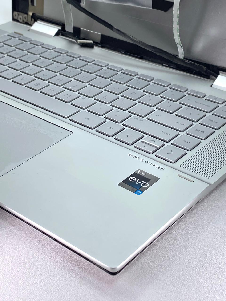 Laptop HP Envy x360 15-ew0023dx 15.6" Core i7-1255U 16GB RAM WINDOWS 11