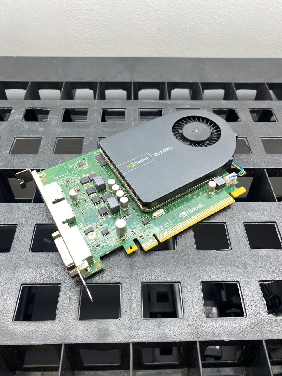 Tarjeta Gráfica NVIDIA Quadro 2000 1GB GDDR5 Dual DisplayPort DVI