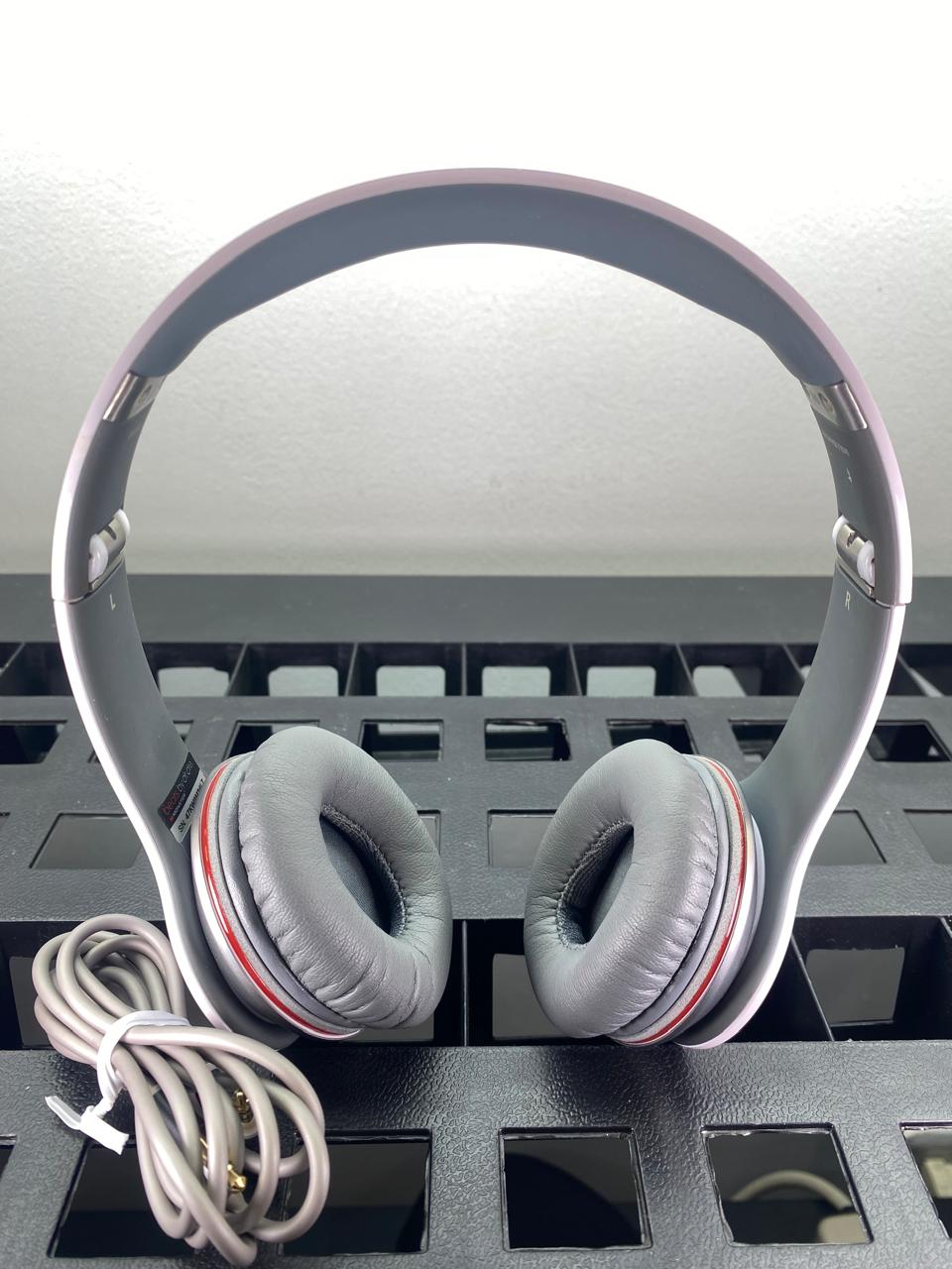Audífonos de Cable Beats Solo HD by Dr. Dre c/ estuche
