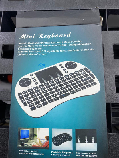Mini Teclado Inalámbrico con Función de Mouse Touchpad