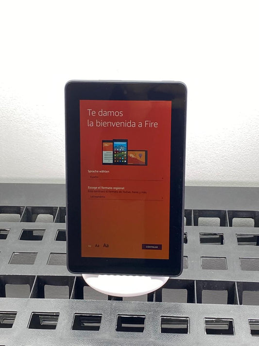 Amazon Kindle Fire HD 7 5ta Generación 8GB Wi-Fi 7" Con Cargador
