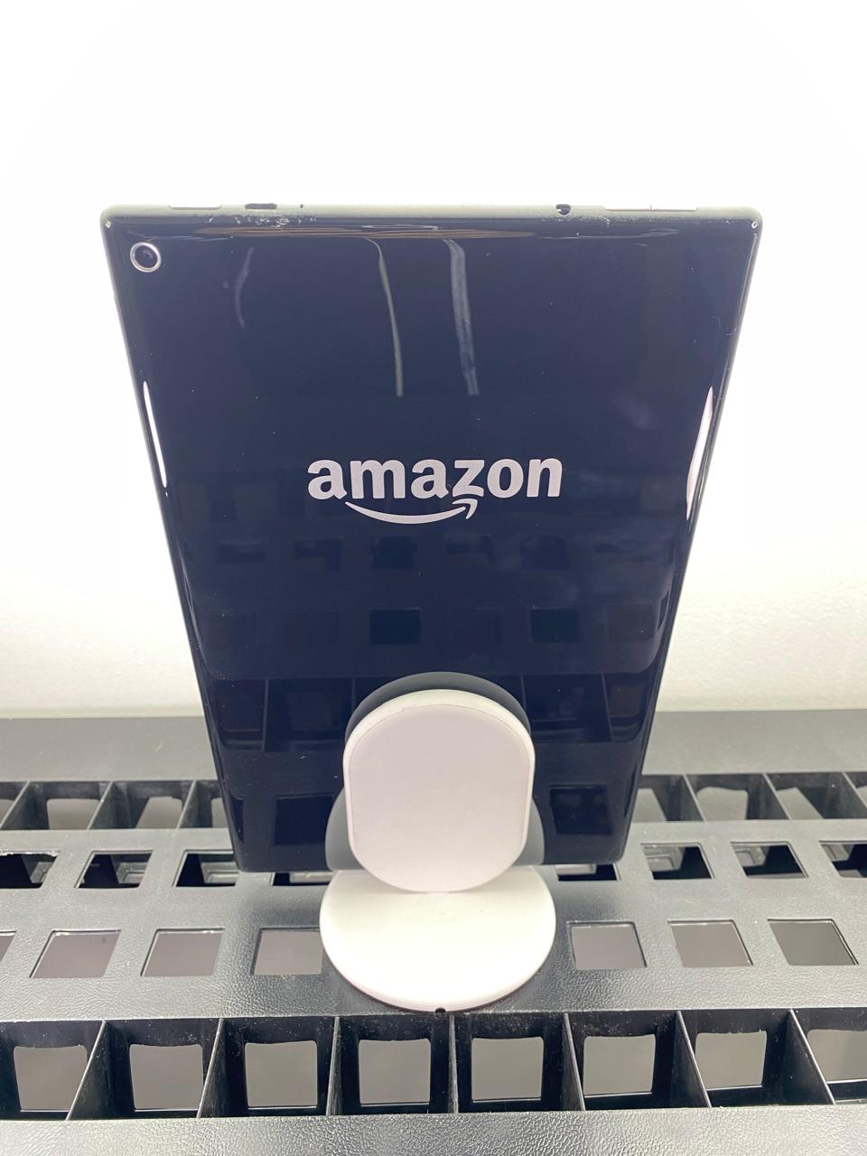 Amazon Kindle Fire HD 10 5ta Generación 16GB Con Estuche Y Cargador
