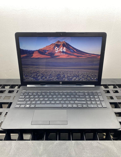 Laptop HP 15-db0015dx 15.6" 1366x768 (HD) A6-9225 16GB RAM DDR4 256GB SSD WINDOWS 11 HOME c/ cargador
