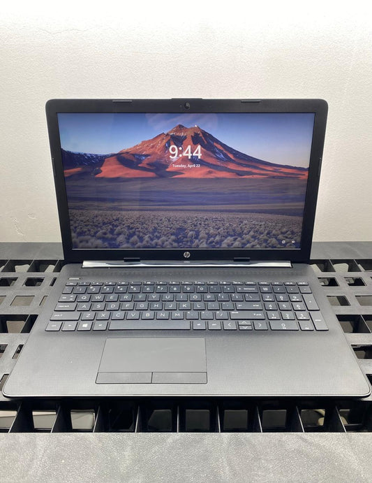 Laptop HP 15-db0015dx 15.6" 1366x768 (HD) A6-9225 16GB RAM DDR4 256GB SSD WINDOWS 11 HOME c/ cargador