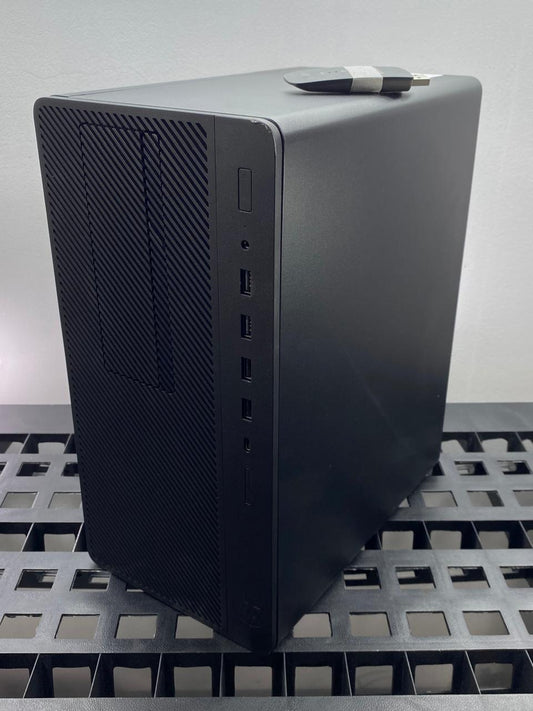 Desktop HP ProDesk 600 G3 MT  Core i7-6700 32GB RAM DDR4 960GB SSD + 2TB HDD WINDOWS 11 PRO c/ adaptador