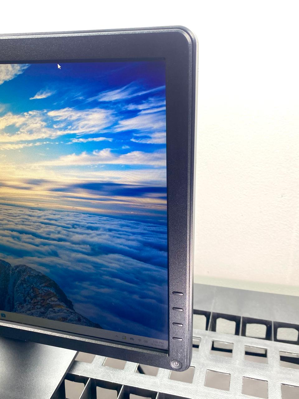 Monitor Dell E2014Hf 20" HD+ VGA DVI c/ Cable de Corriente