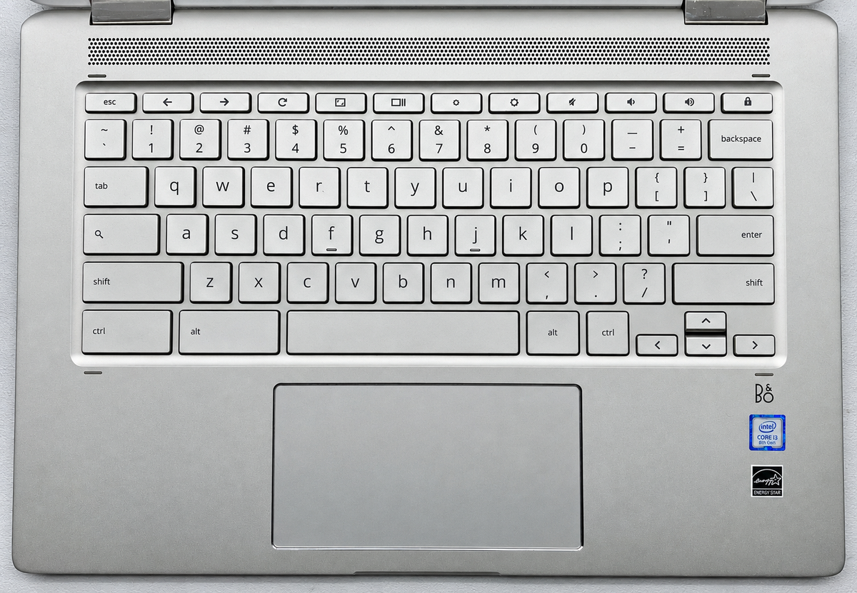 Laptop HP Chromebook x360 14-da0012dx 14" FHD Táctil i3-8130U 8GB 64GB CHROMEOS c/ cargador