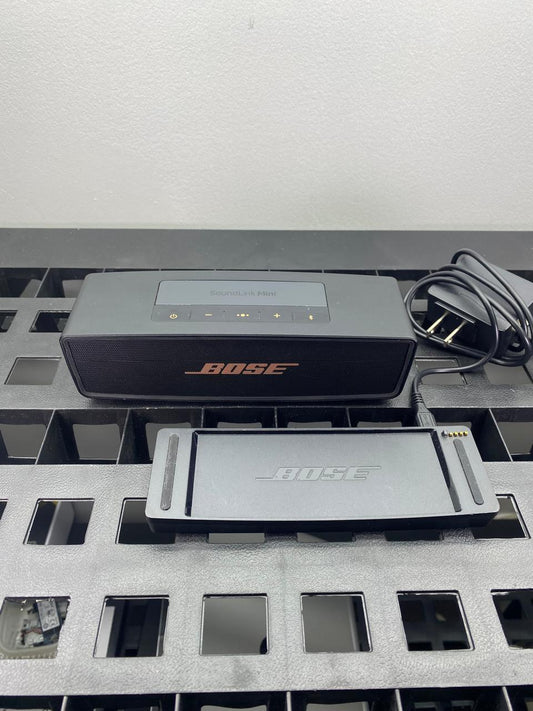 Altavoz Bose SoundLink Mini II Bluetooth Con Cargador