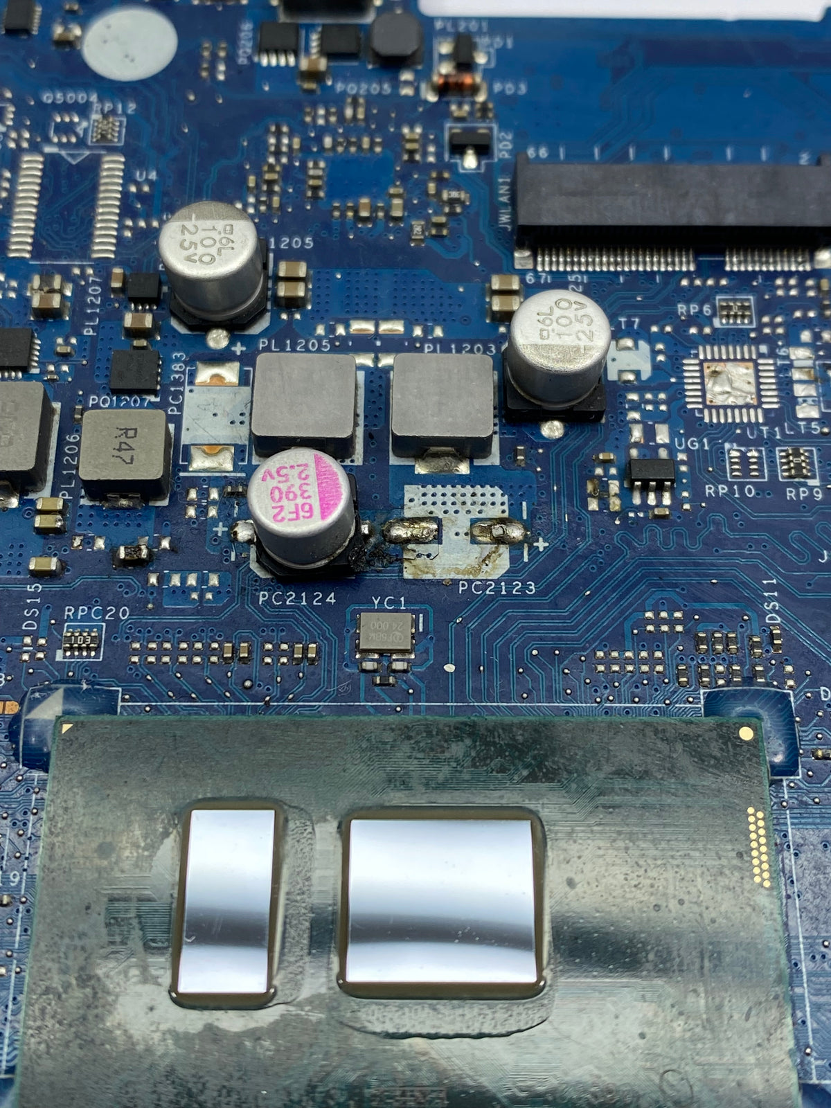 Placa Madre HP LA-D704P para Laptop 15-AY091MS Core i3-6100U 2.3GHz