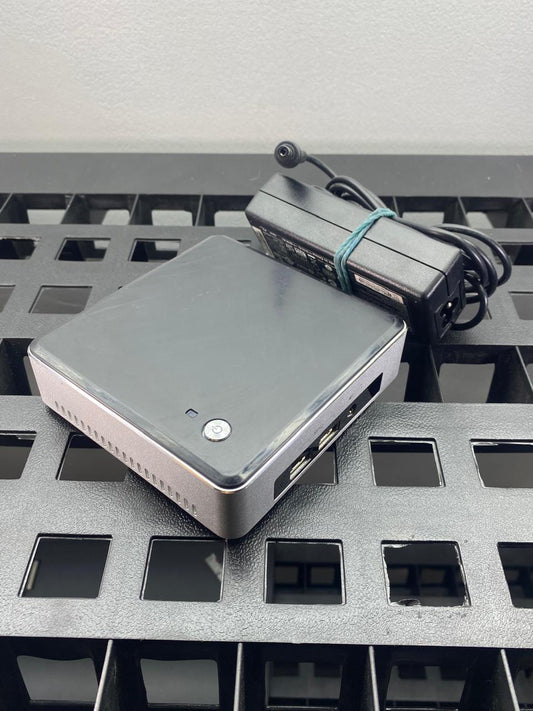 Desktop Intel Nuc DC3217IYE  Core i3-3217U 8GB RAM 64GB mSATA SSD WINDOWS 10 PRO c/cargador